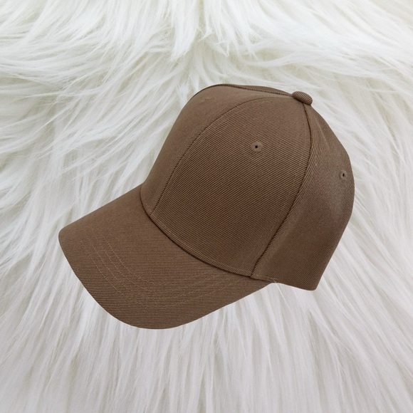 Other - LAST ONE! ✨BRAND NEW! CELEB STYLE BASEBALL CAP✨